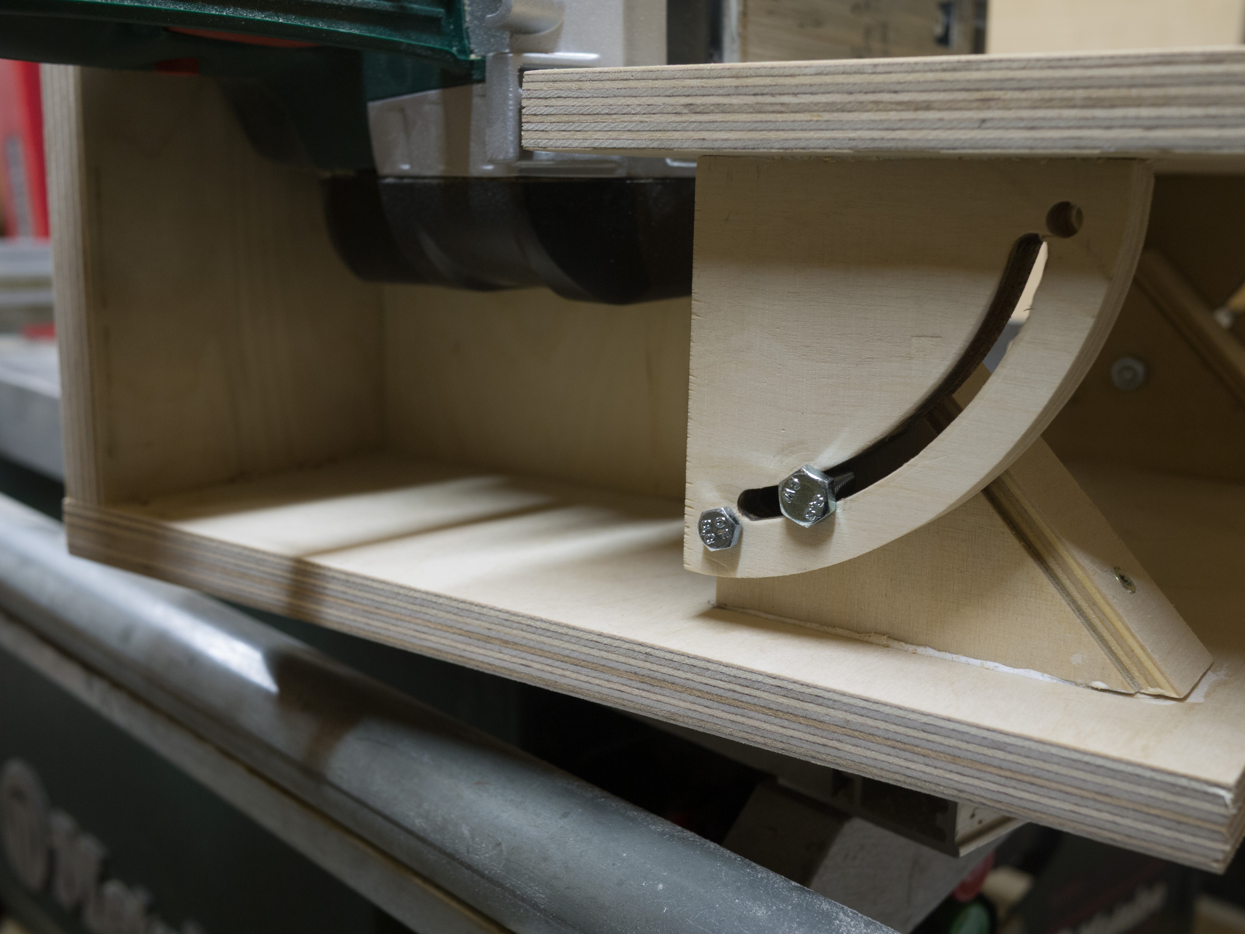 20151228 Bandschleiferstation 010